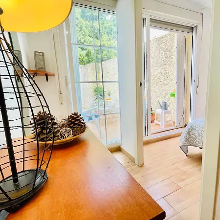 San Antonio - Beach, Pool And Terrace * トレモリノス