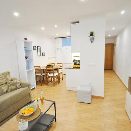 San Antonio - Beach, Pool And Terrace *