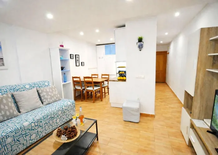 아파트 San Antonio - Beach, Pool And Terrace