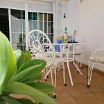 شقة San Antonio - Beach, Pool And Terrace توريمولينوس